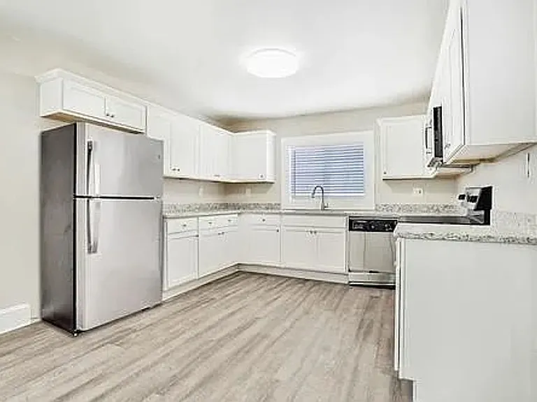 495 Hutchens Rd SE #A — Photo 13