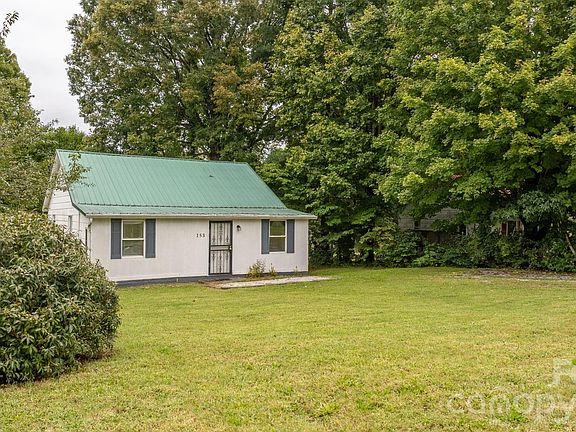 5th image of 153 Autumn Ln