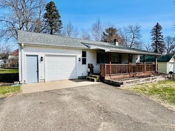 406 Bridge Ave, Star Prairie, WI 54026