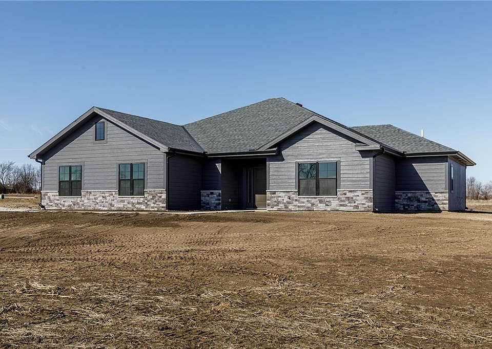 1st image of 1155 SW 58th Hwy