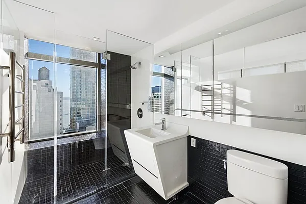 Rented by Compass | media 16