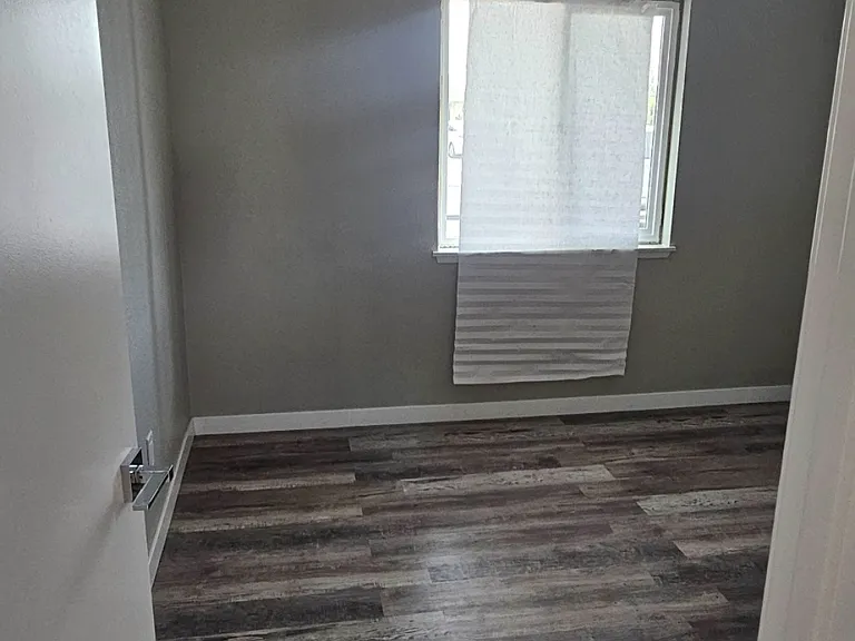 7060 Tuther Way — Photo 9