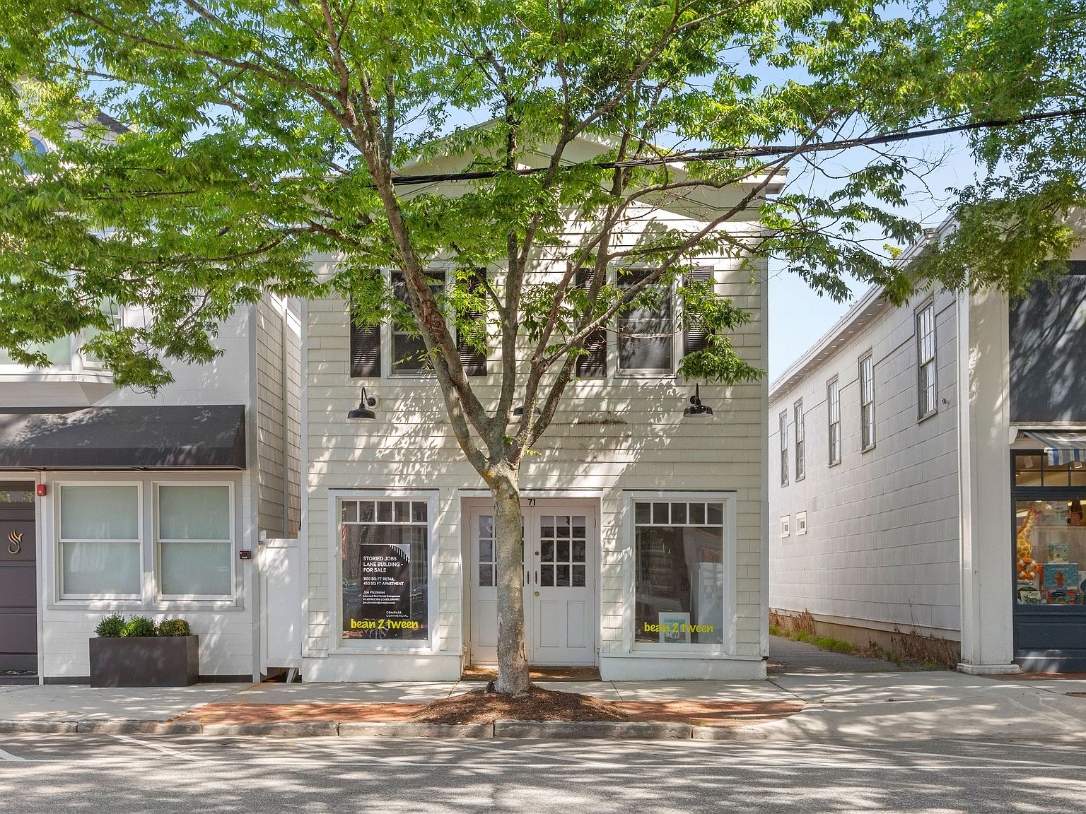 71 Jobs Ln, Southampton, NY 11968 | MLS #396334 | Zillow