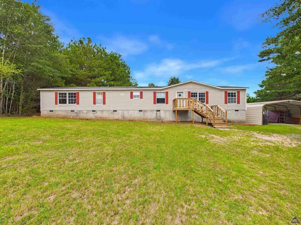 172 Edgewater Ct, Byron, GA 31008