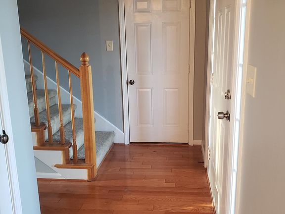 2nd image of 1556 Buchanon Dr