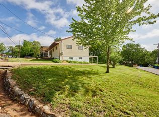 4636 Esther Ave, Saint Louis, MO 63129