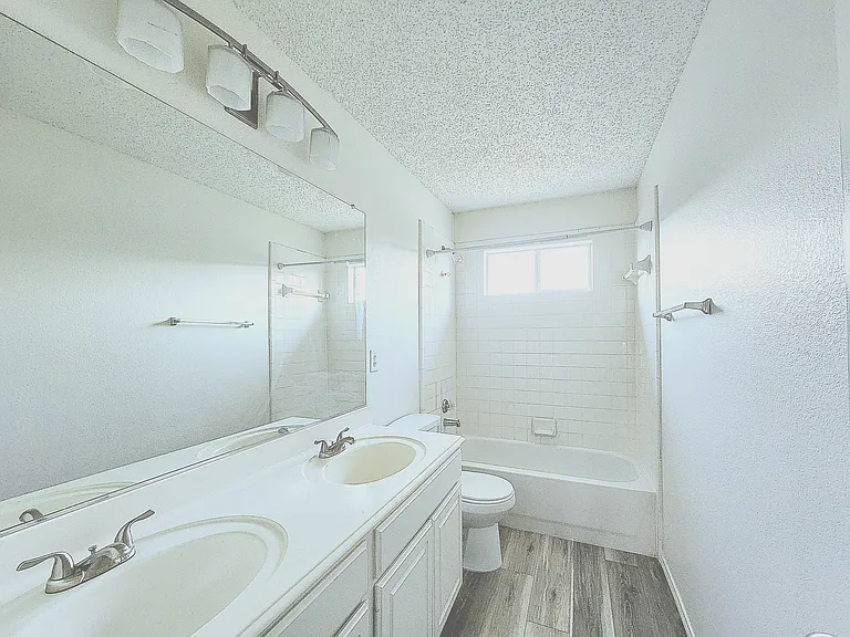 3917 Rushden Ct — Photo 12