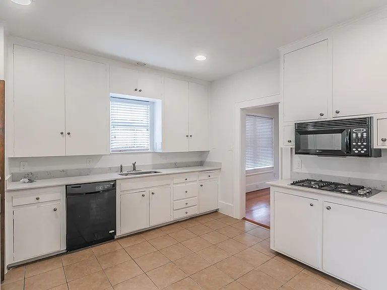 5313 Collinwood Ave — Photo 10