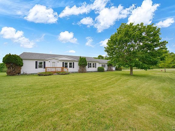 2nd image of 786 Brookview Dr