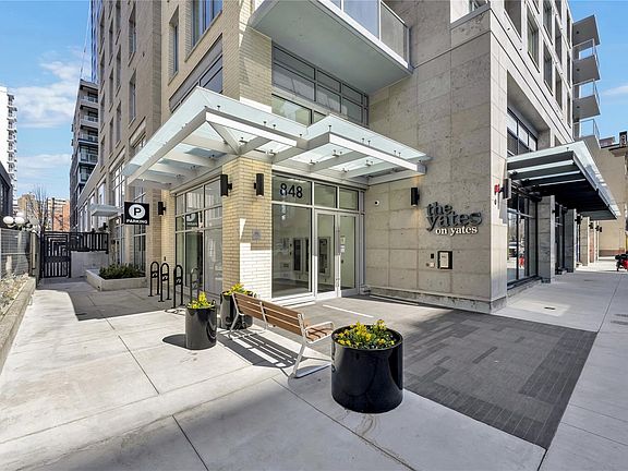2nd image of 848 Yates St #104