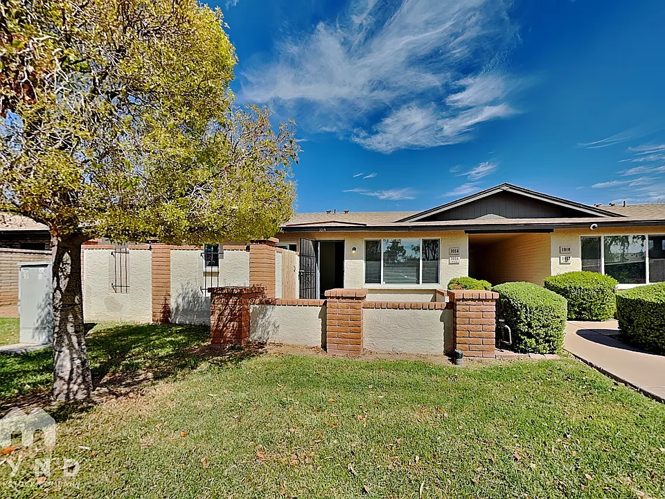 1014 W Malibu Dr