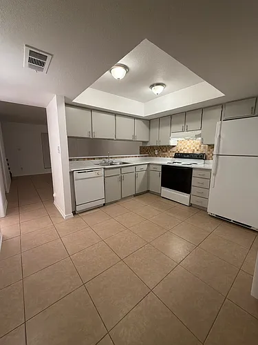 1784 S Fairway Cir #1 Photo 1
