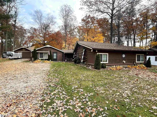 2346 Arbor Rd, Lupton, MI 48635
