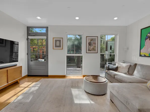 289 13th Street image 1 of 8