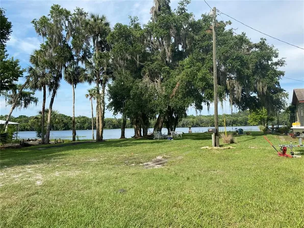 25644 Perch Rd #2, Astor, FL 32102