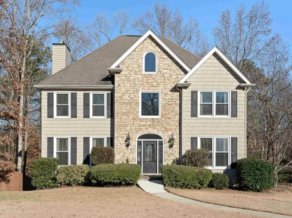1720 Russet Hill Cir, Hoover, AL 35244