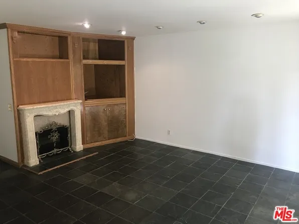 4614 Park Granada Unit 58, Calabasas, CA 91302