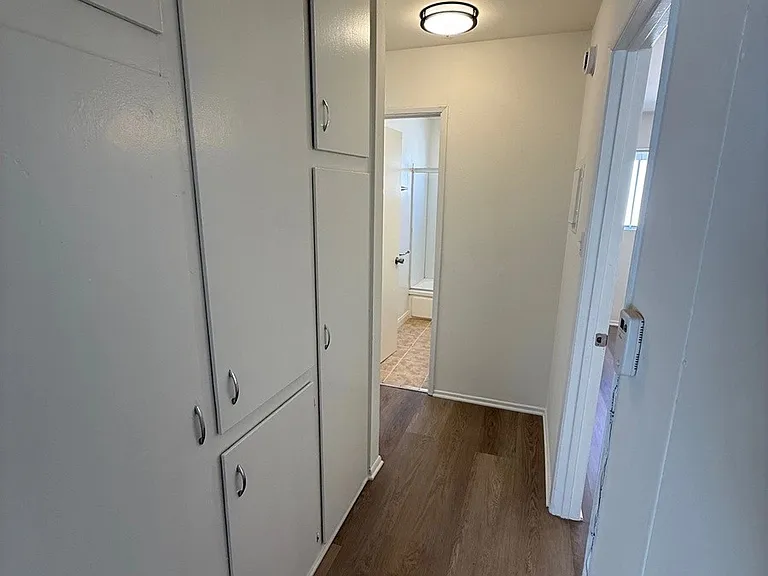 21809 Lanark — Photo 10