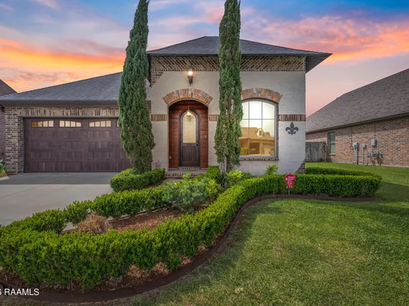 410 Easy Rock Landing Dr, Broussard, LA 70518