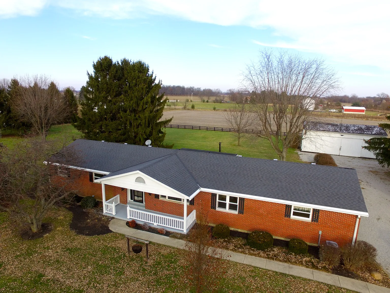 708 Brickel Rd photo 1