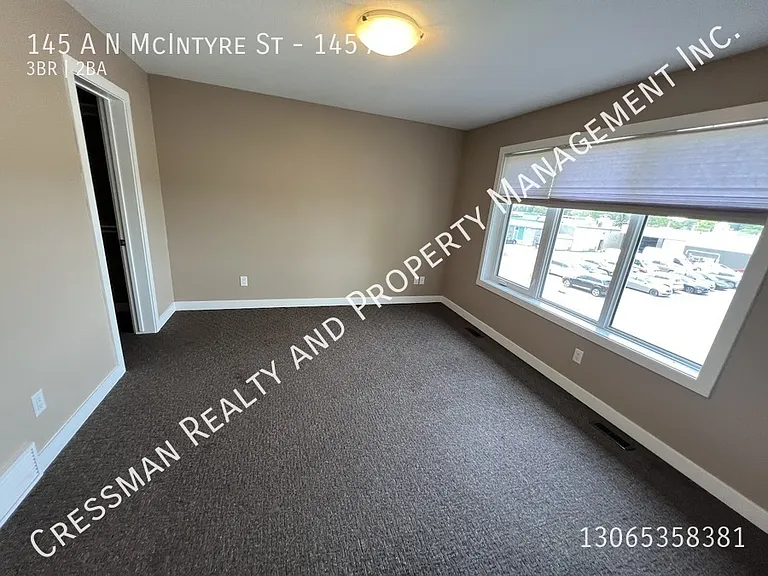 145 McIntyre St N #A — Photo 12