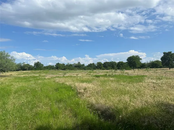 Hcr 3303 E, Malone, TX 76660