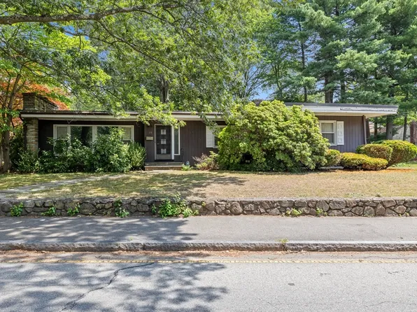 20 Hardy St, Framingham, MA 01701