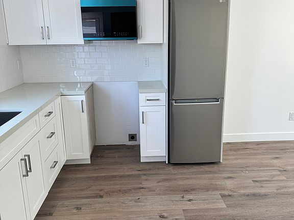 4th image of 1163 S Crescent Heights Blvd #1/2