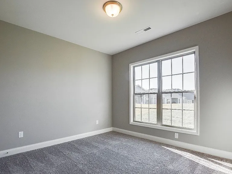 206 Belden Trl — Photo 16