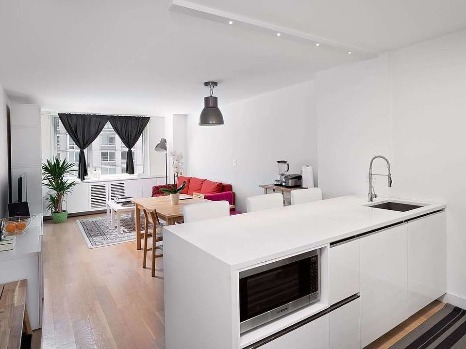 1st image of 301 W 53rd St APT 16G
