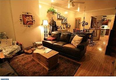 3rd image of 2513 S Rosewood St