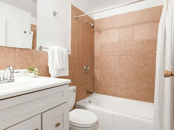 420 6th Avenue image 4 of 9