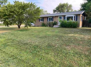 2219 W 9th St, Maxwell, NE 69101