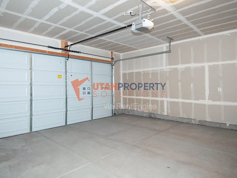 963 W 540 S — Photo 30