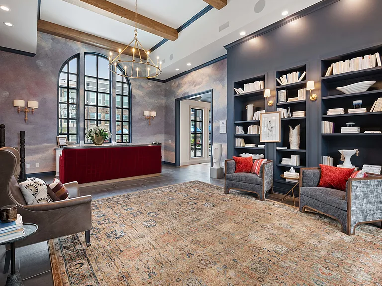 Leasing Office