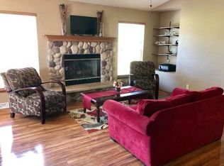 516 Aspen St, Johnson Creek, WI 53038