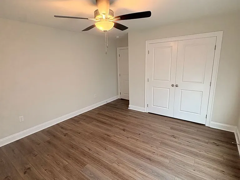 110 Alva Ct — Photo 8