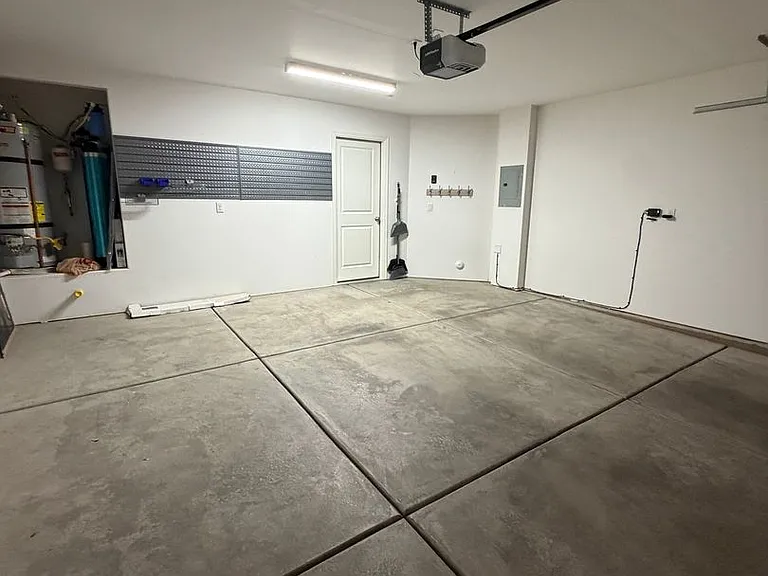 3265 S Fossil Hills Dr — Photo 16