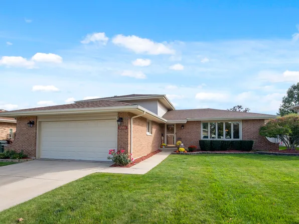 17553 Mulberry Ave, Tinley Park, IL 60487