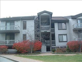 1st image of 40 Harbor Ln Unit 32