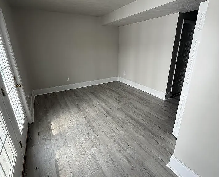 135 Aster Ln — Photo 6