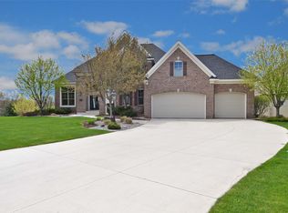 11311 Apennine Way, Inver Grove Heights, MN 55077