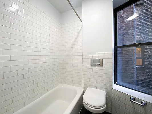 Rented by MAPT Residential LLC | media 6