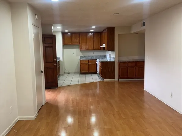 122 Olive St #5, Glendale, CA 91206