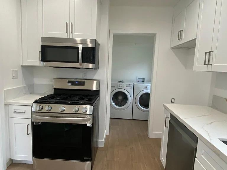 3631 1/2 Motor Ave #3631-1/2 — Photo 6
