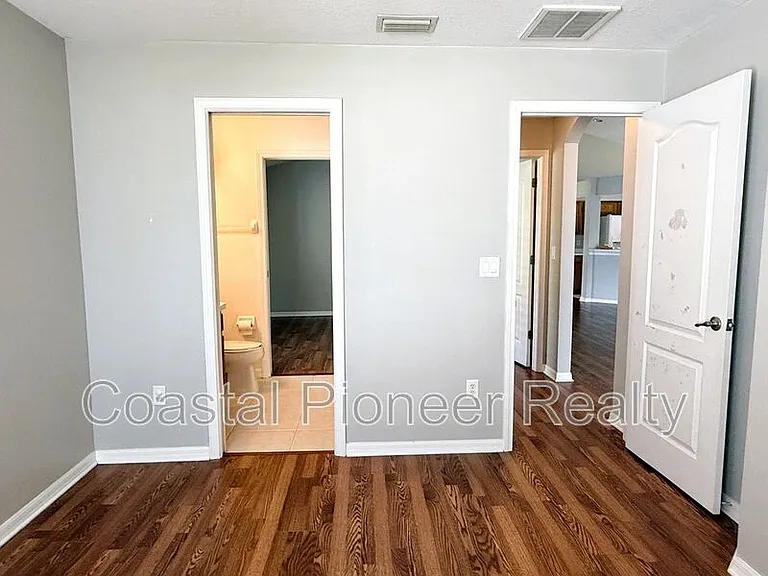 2345 Roanoke Springs Dr — Photo 25
