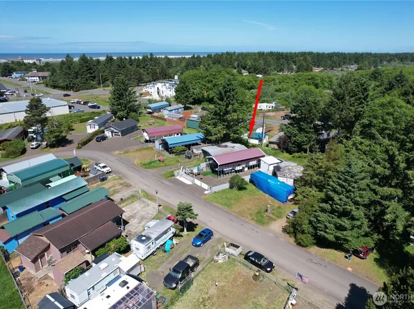 132 Victoria Loop, Ocean Shores, WA 98569