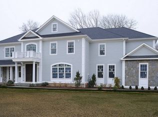 2 Farm River Rd, Orange, CT 06477