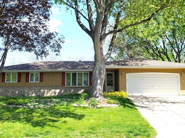 8516 40th Ave N, New Hope, MN 55427