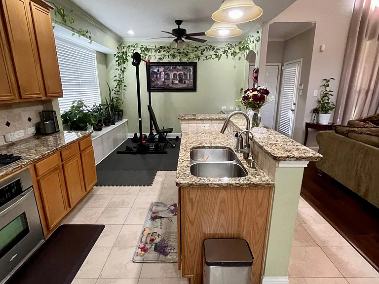 3024 Devlin Ridge Dr — Photo 6